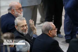 لاریجانی: همبستگی مردم دشمن را شکست داد